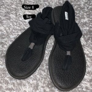 Sanuk yoga mat flip flops